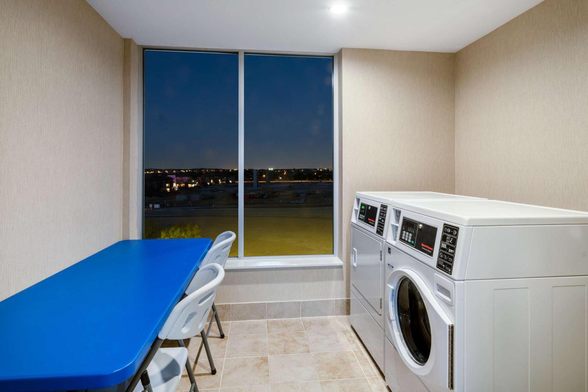 Hyatt Place Fort Worth-Alliance Town Center Εξωτερικό φωτογραφία